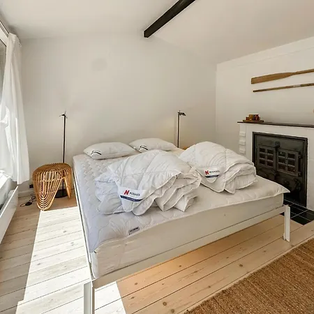 Lovely In With Wifi Holiday home *